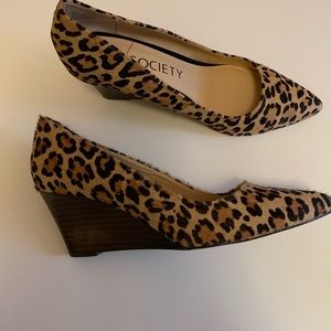 Cheetah wedge heels